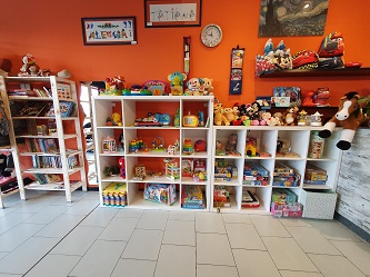 45135  Secondamanina - Mercatino usato bimbi - Mercatini negozi negozio  usato franchising abbigliamento bambini bimbi bambino bimbo